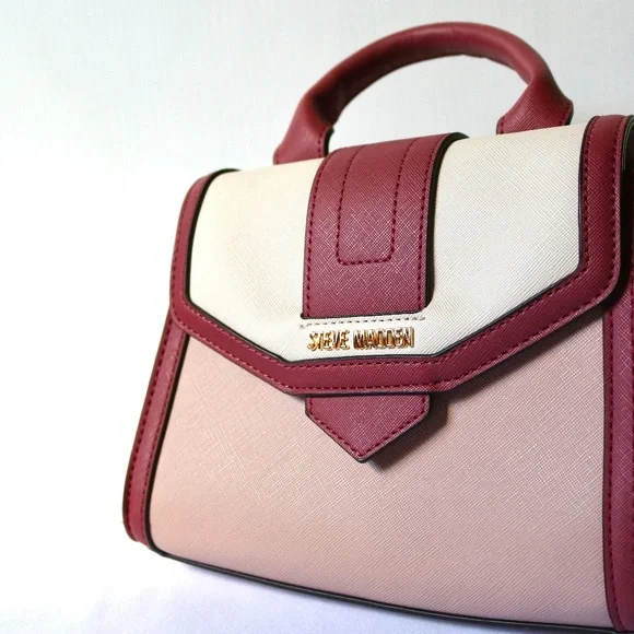 Pink hand purse shop